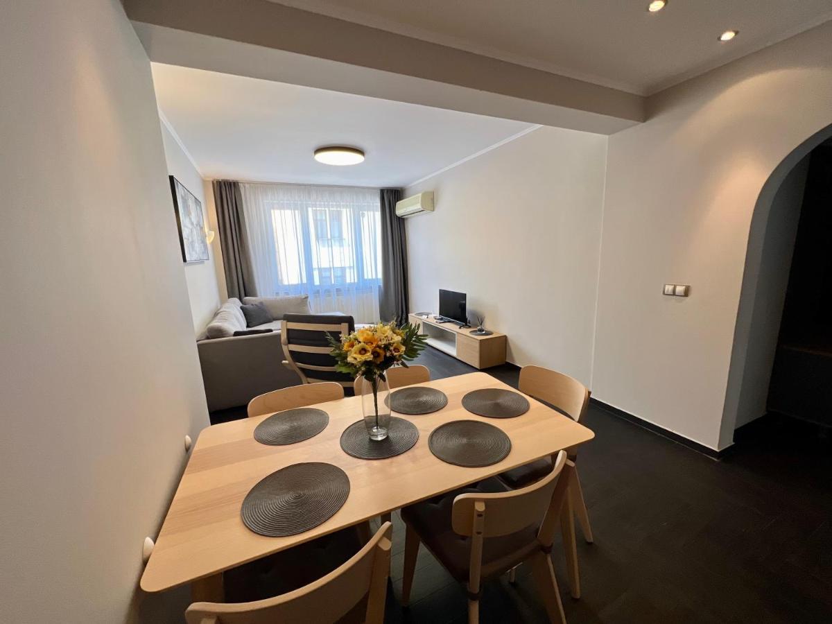 Excellent Location ! General Gurko Apartment Sofia Esterno foto